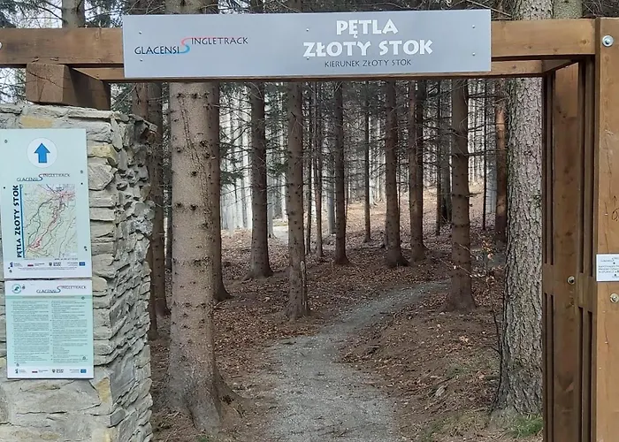 아파트호텔 Zloty Trakt I Rowery *